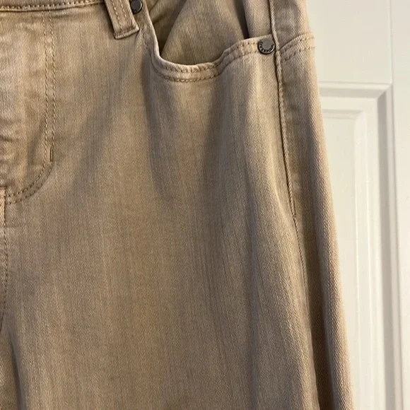 Women’s Liverpool size 2/26 jeans. Biscuit tan color - Picture 4 of 14